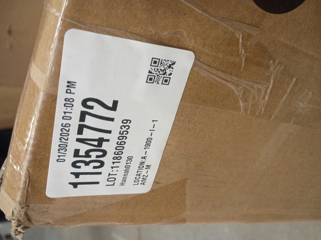 Cumbor 29.7-40.6 Baby Gate for Stairs, Baby Essential Safety Gate, Mom's Choice Awards Winner-Dog Gate for Doorways, Pressure Mounted Auto-Close Pet Gates for Dogs Indoor, Durable Child Gate, Black