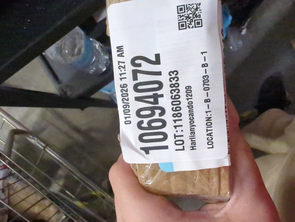 Adjustable Curved Shower Rod, 42-72 inches Extra Wide Shower Curtain Rod, Rust proof, Premium Stainless Steel, Curved Shower Rod for Bathroom, Gold