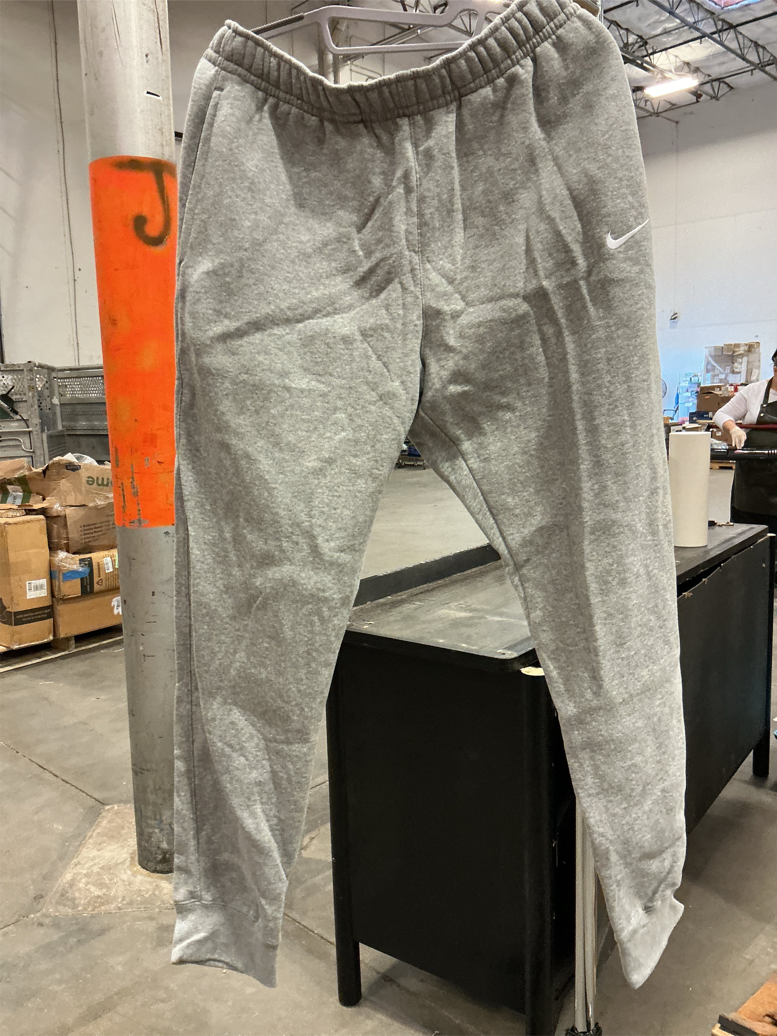 color grey Medium) Nike Club Men's Training Joggers