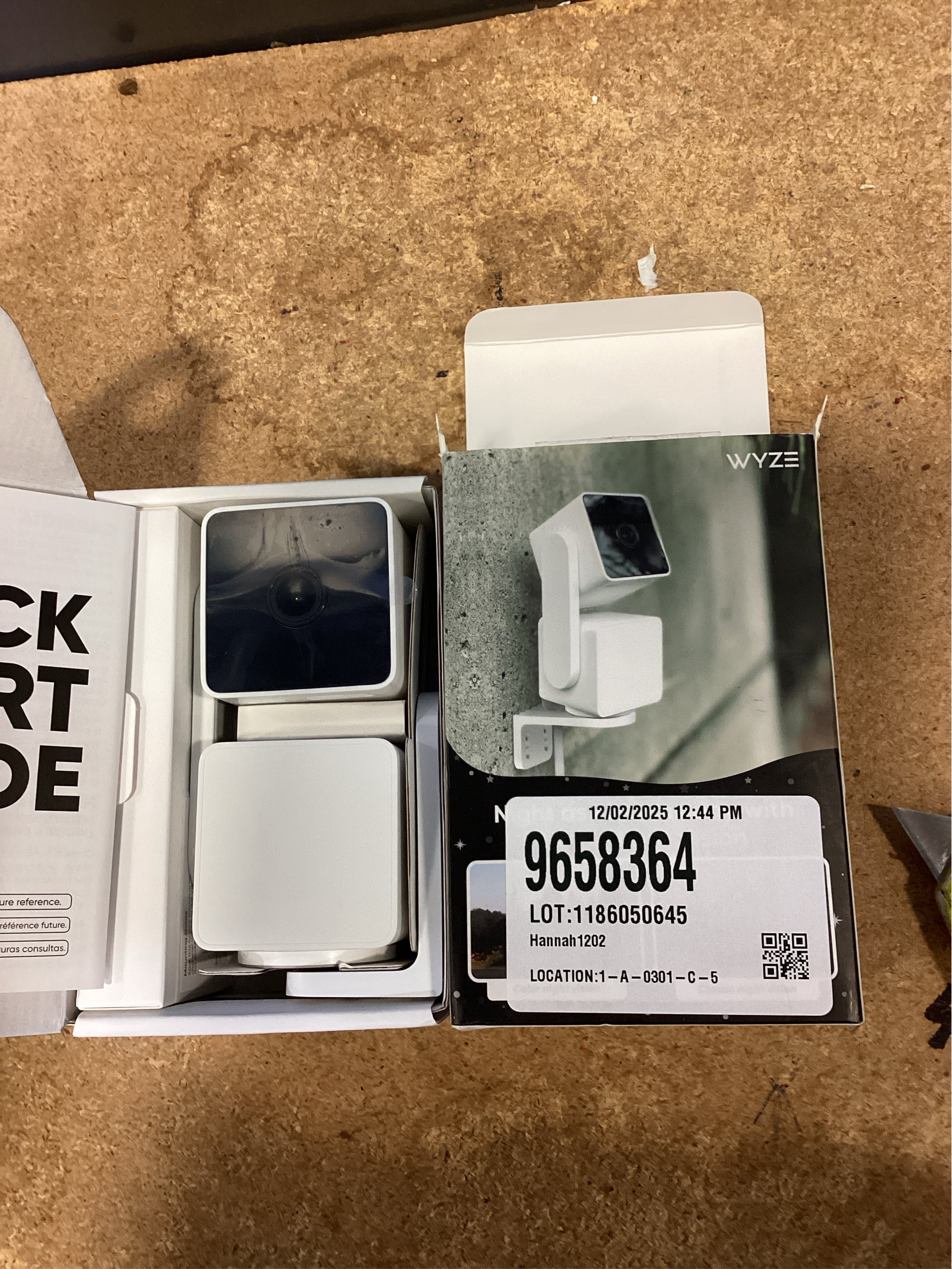 Wyze Pan v3 Wired Indoor/Outdoor 1080P HD Home Security Camera with Privacy Mode