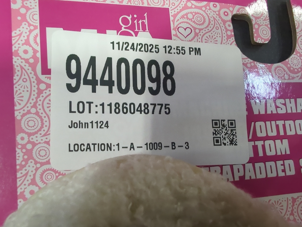 Size S  1M Color White Bevaney Smile Face Slippers for Women - Soft Plush Retro Preppy Slip-on Comfortable Indoor/Outdoor Shoes