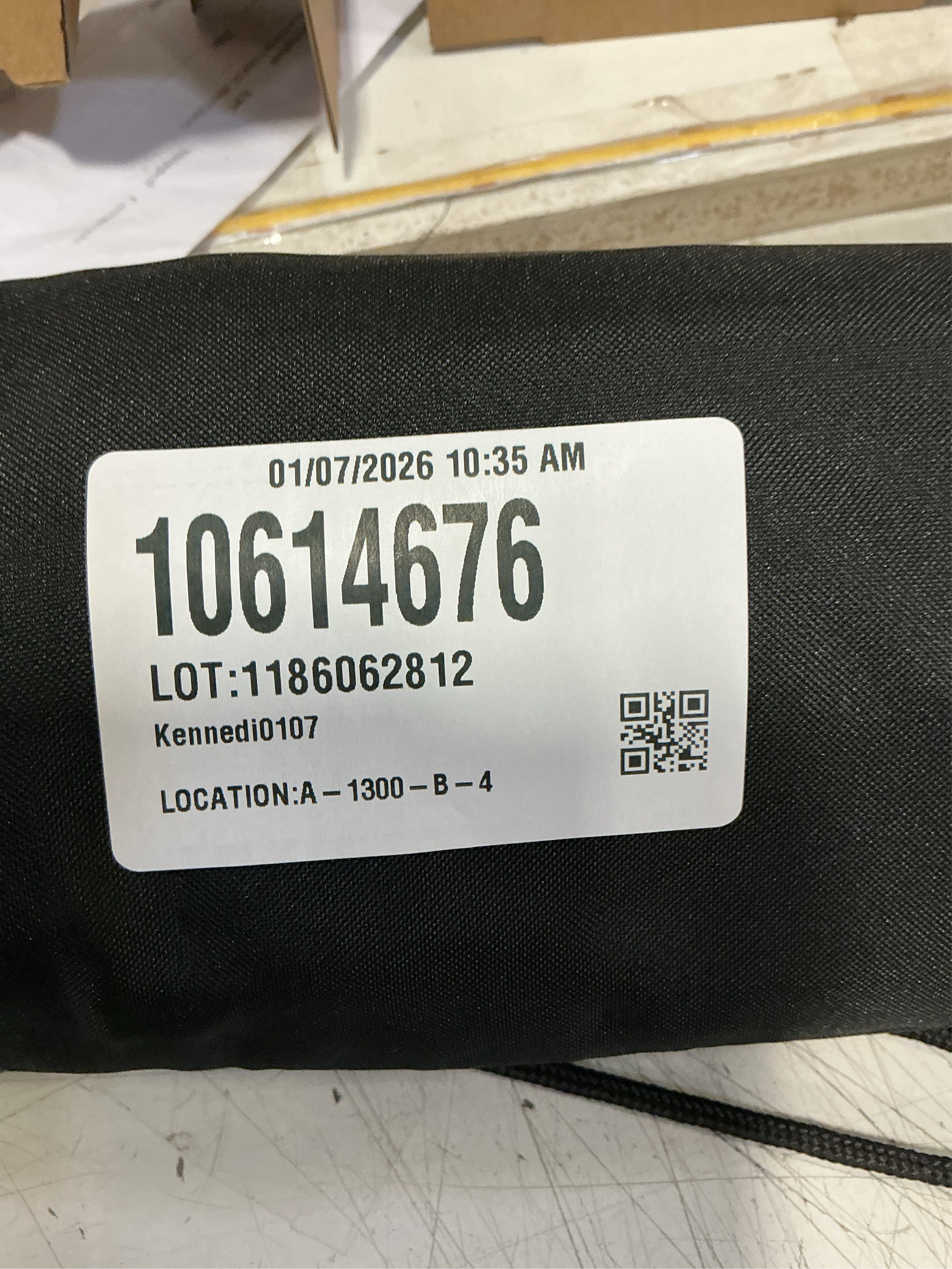 Manfrotto Compact Action Aluminum 5-Section Tripod Kit with Hybrid Head, Black (MKCOMPACTACN-BK)