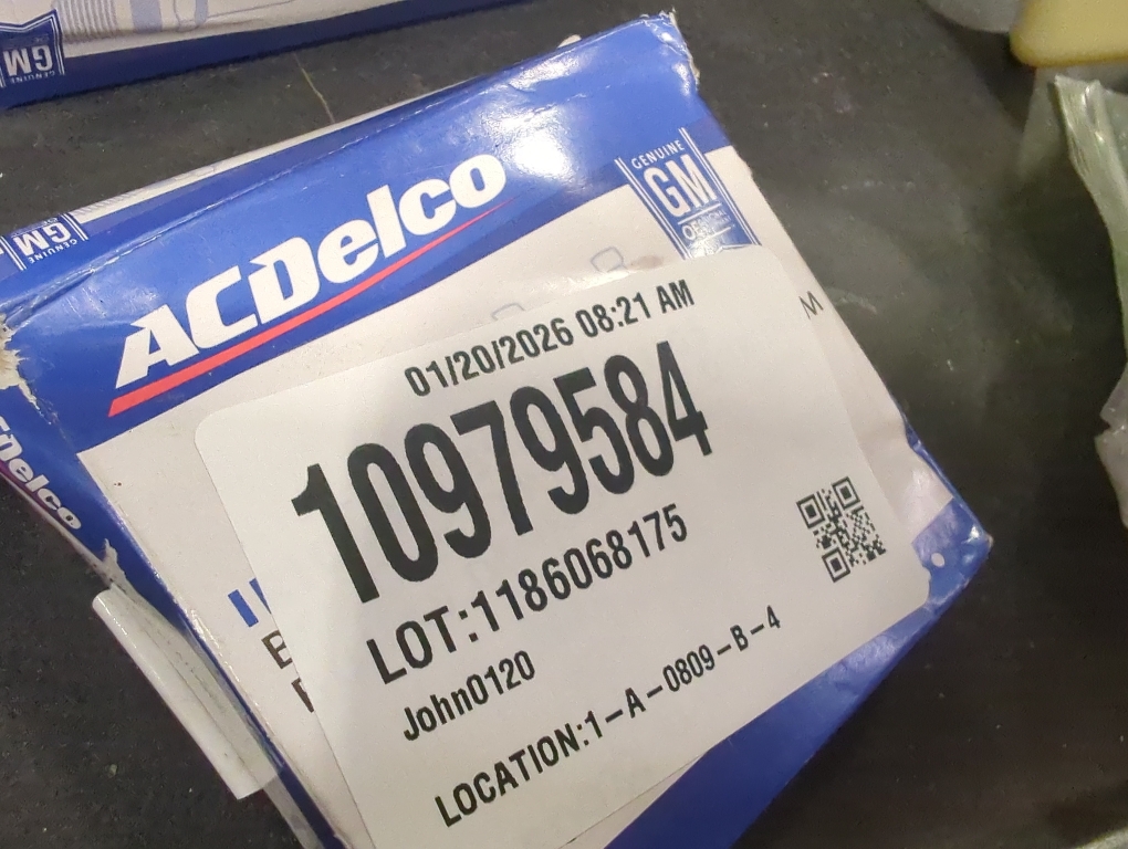 ACDelco 41-110 Spark Plug Fits select: 2015-2019 CHEVROLET SILVERADO, 2015-2020 CHEVROLET EXPRESS G2500