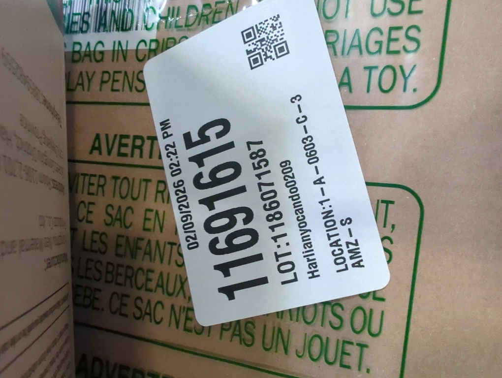 Burgundy Velvet Ribbon 1.5'' 25 Yards for Christmas Tree, Gift Wrapping, Flower Bouquet, Wreath Decorations, Bow Making