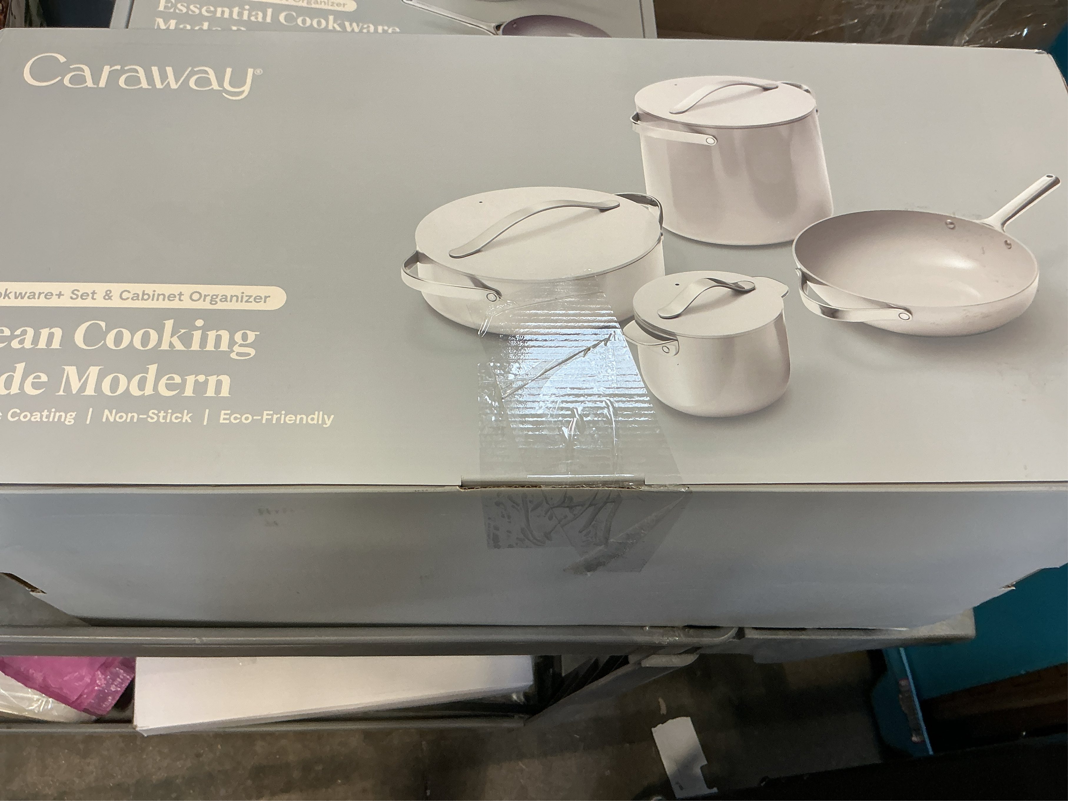 Cookware  8-Piece Ceramic Nonstick Cookware Set in Gray
