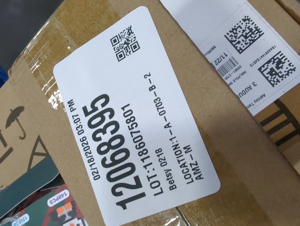 Christmas Party Favors for Kids, 36pcs Christmas Finger Lights Toys for Kids Boys Girls Classroom Rewards Xmas Sock Filler Gifts