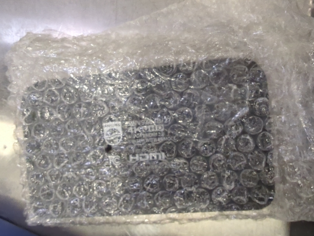 Philips 4 Device HDMI Switch, Wireless Remote, Use with 4K Smart TV Roku Xbox PS3 PS4 Fire Stick DVD Blu Ray Fire TV HDTV Cable Box PC, 4K 1080p 60 FPS, Ultra HD, HDCP 2.0, Black, SWV9484B/27