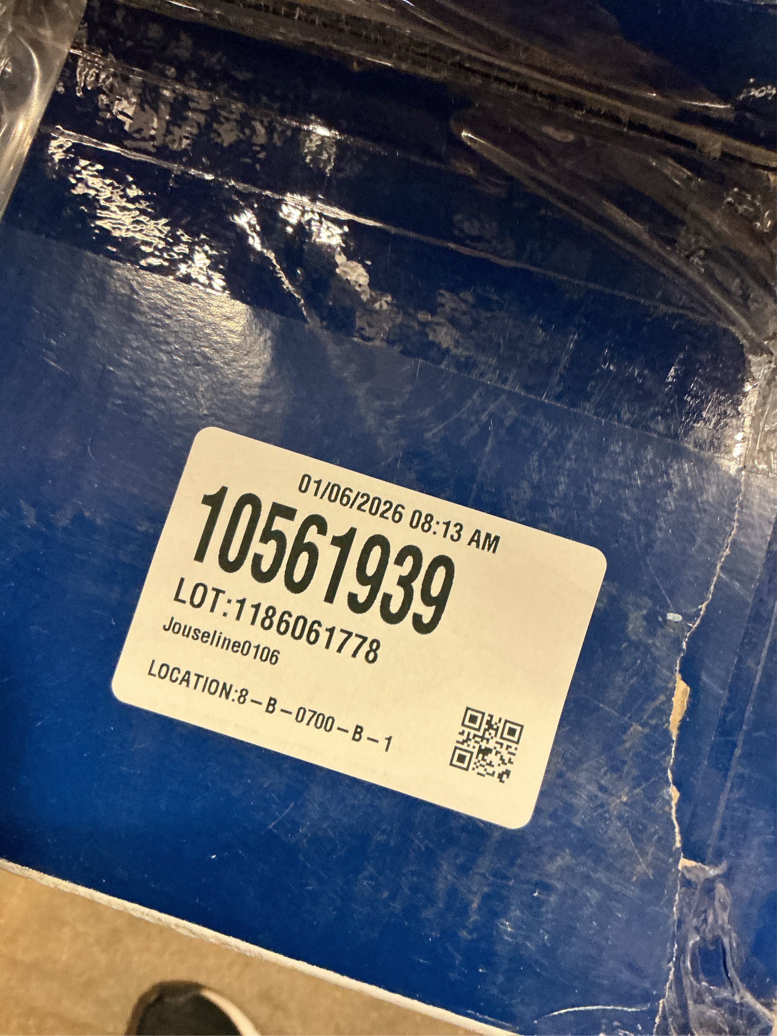 Insignia™ - 10-Sheet Microcut Shredder - Black