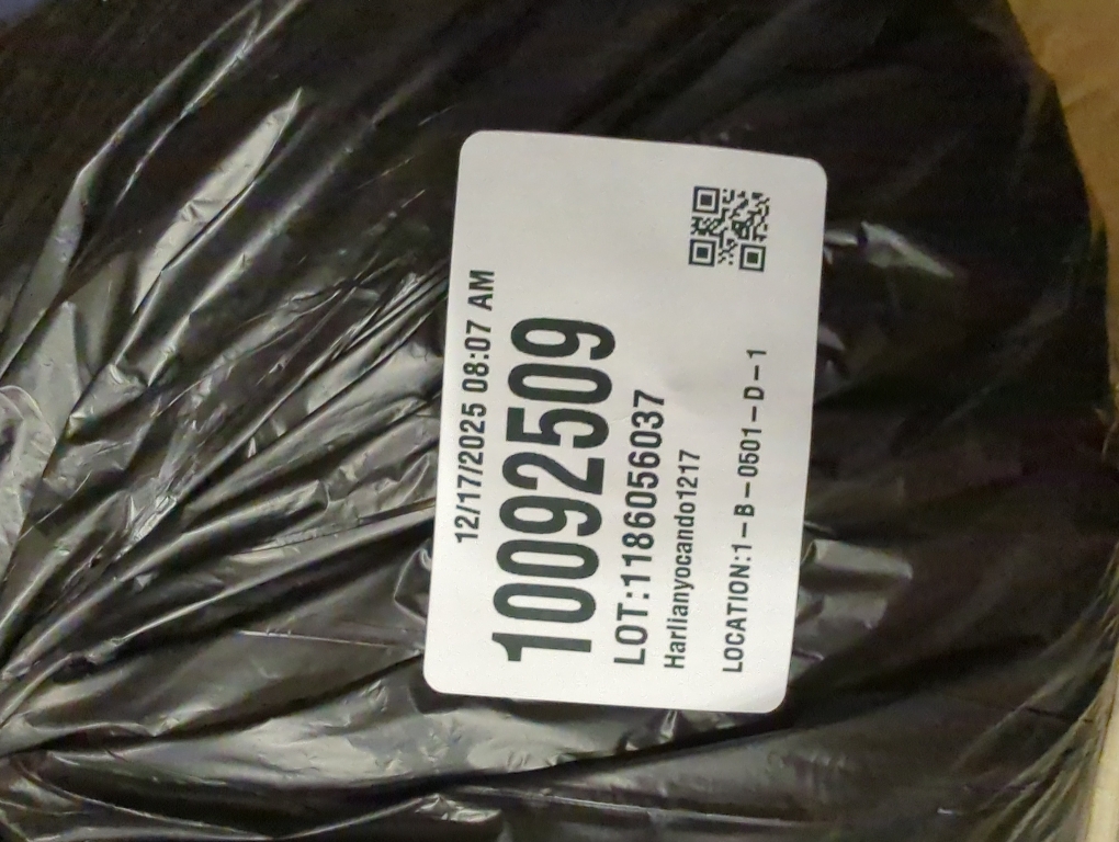 Tuddrom Decorative Extra Soft Faux Fur Throw Blanket 50x60,Solid Reversible Fuzzy Lightweight Long Hair Shaggy Blanket,Fluffy Cozy Plush Fleece Comfy Microfiber Blanket for Couch Sofa Bed,Khaki