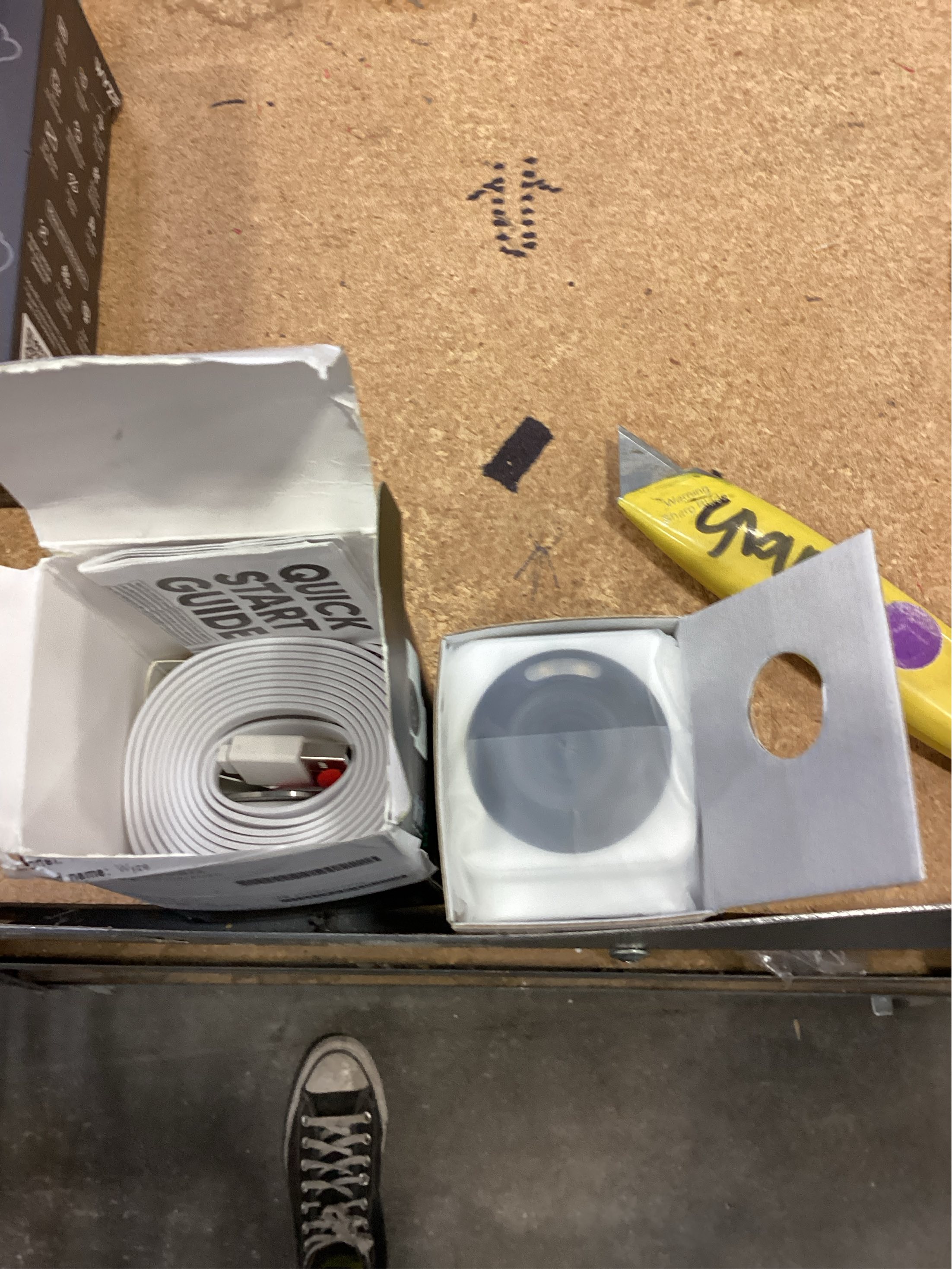 Wyze Cam V4 Plug-in Indoor and Outdoor Smart-Enabled Security Camera