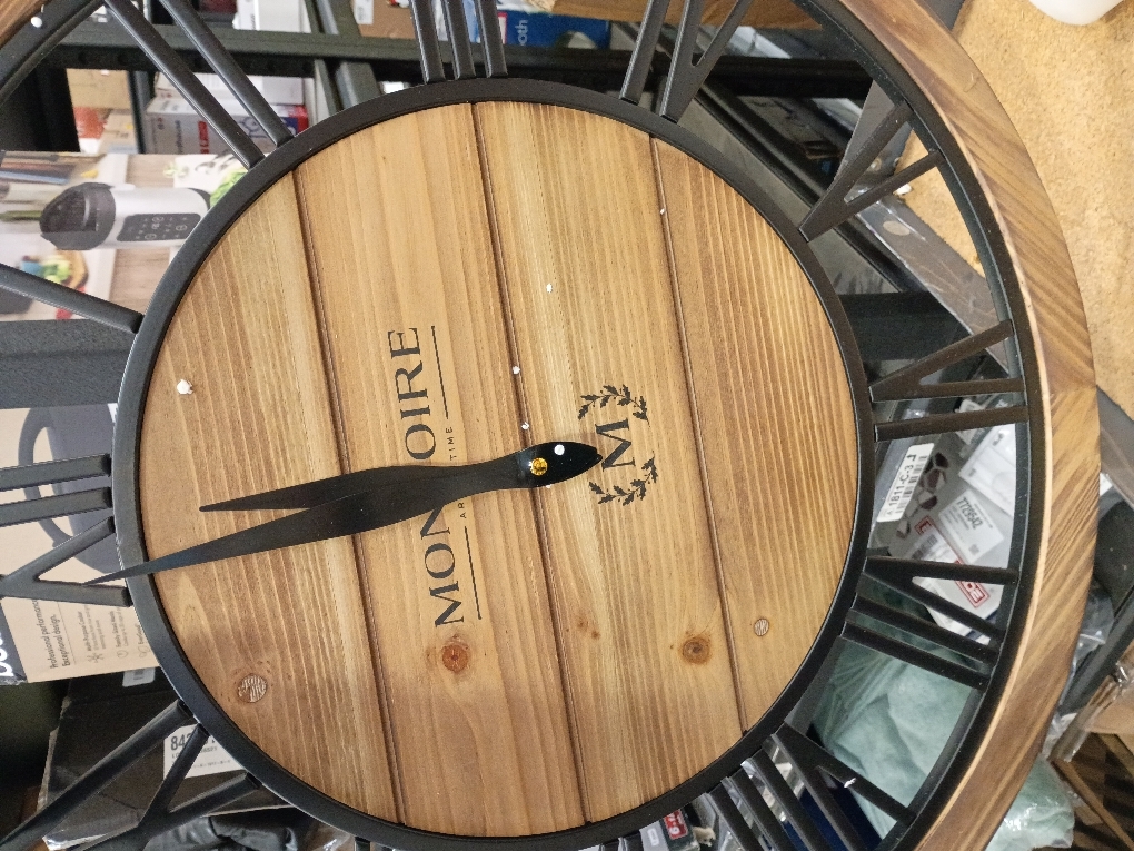 Practical Wooden Farmhouse Wall Clock, Artificial Clock, Suitable for Living Room, Office and Home Decoration Suitable for Offices, Homes, bathrooms, Kitchens,(Roman Numeral)