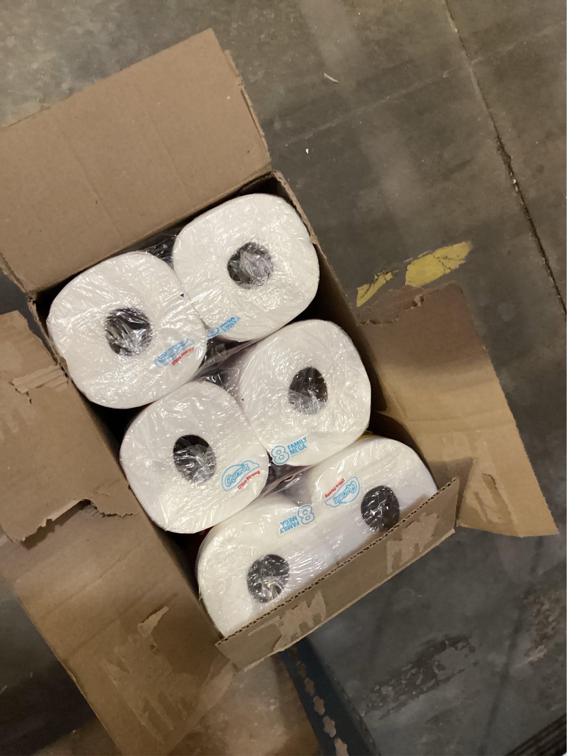 Charmin Ultra Strong Clean Touch Toilet Paper, 24 Family Mega Rolls = 120 Regular Rolls