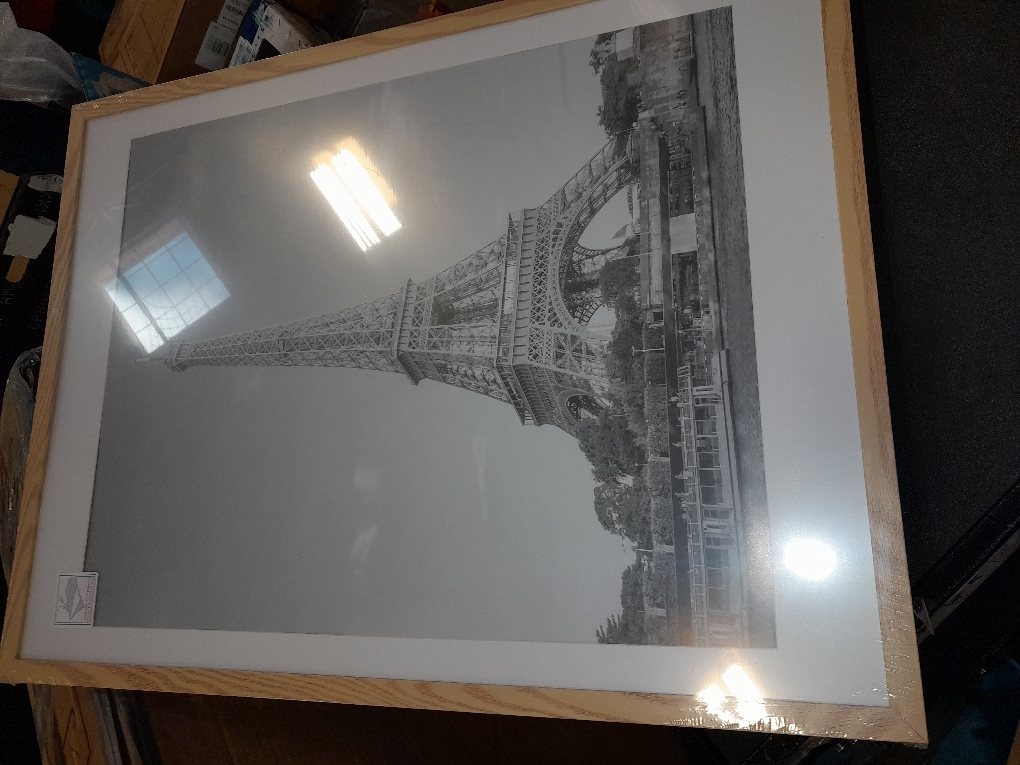 upsimples 18x24 Picture Frame, Display Pictures 16x20 with Mat or 18 x 24 Without, Wall Hanging Poster Frames, Natural, 1 Pack