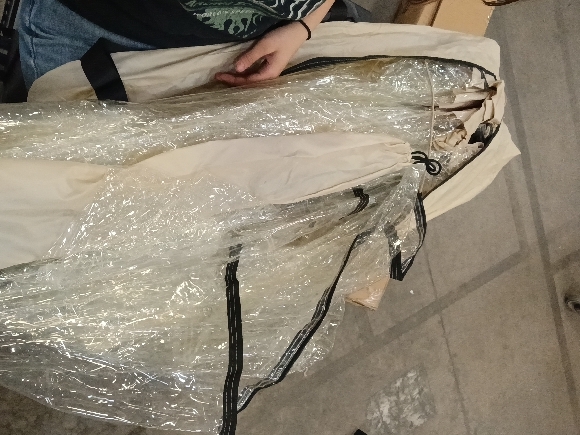 VEVOR Pop up Sports Tent, 8 Sizes Optional Clear Bubble Tent for 1-6 Person, Waterproof Outdoor Pod with Floor Mat & Top Cover, Garden Igloo Dome Tents Camping Shelter for Sports Watching