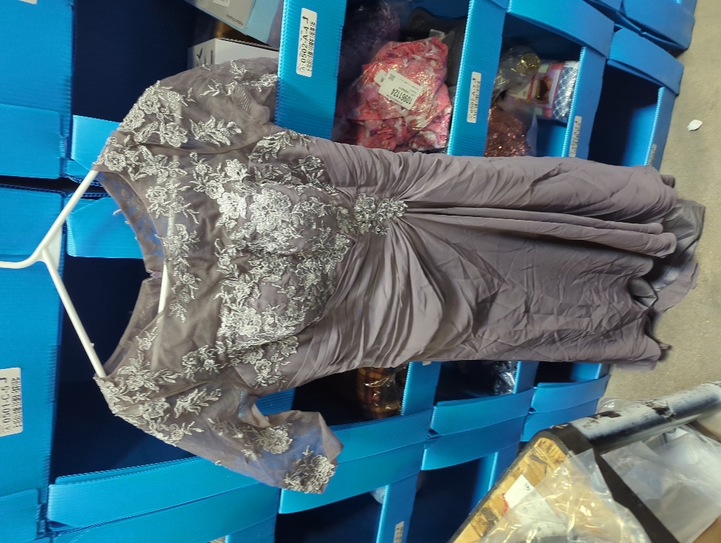 Size L....Geforsp Tea Length Mother of The Bride Dresses for Women with Sleeves Tiered Chiffon Lace Evening Formal Party Gown