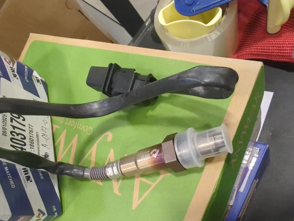 Premium Original Equipment Oxygen Sensor