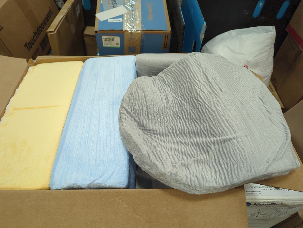 Climbing Toys for Toddlers , Foam Climbing Blocks with Ball Pit for Baby, 5-Piece Soft Toddlers Climbing Toy Indoor,Climbing Crawling Toys Soft Foam Blocks Activity Play Set(Balls not Included)