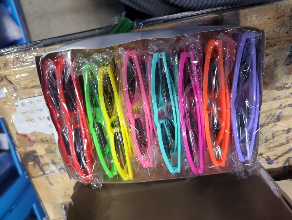 Kids sunglasses bulk,Kids Sunglasses Party Favor with UV400 Protection for Kids, Boys and Girls Age 3-8