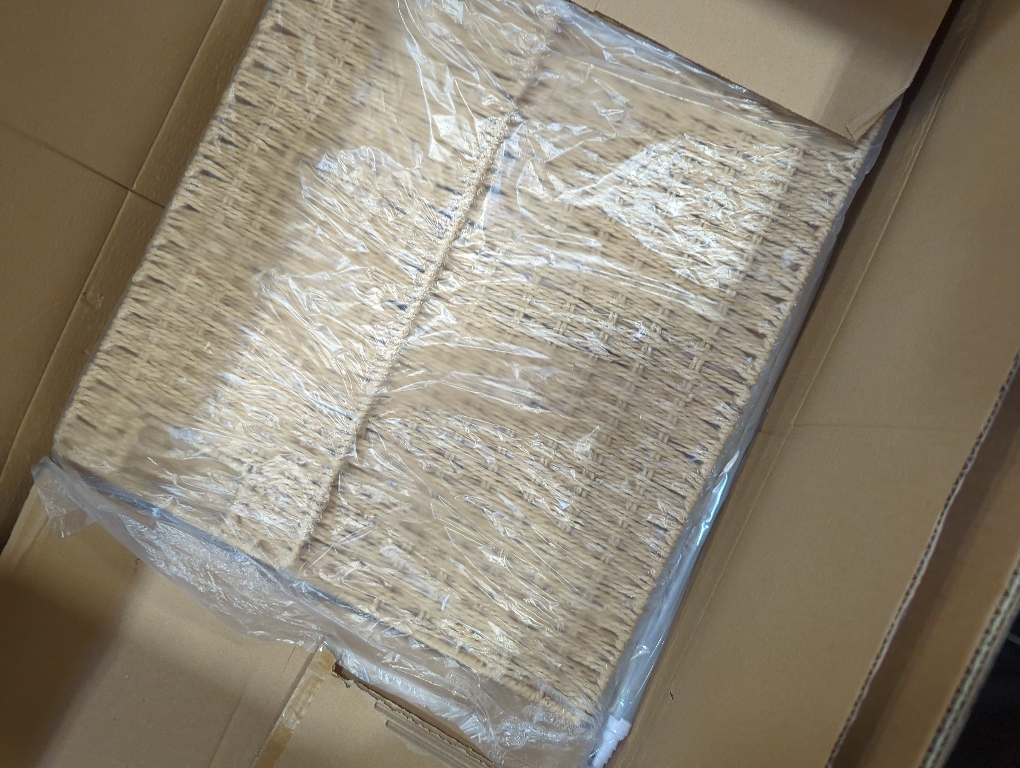 Aodaer 30 Pcs Clear Wedding Umbrellas Bulk, 36 Inch Transparent Bubble Umbrella with Storage Box Large Dome Windproof Stick Umbrellas for Rain Wedding Bridal Party Supplies Photography Props