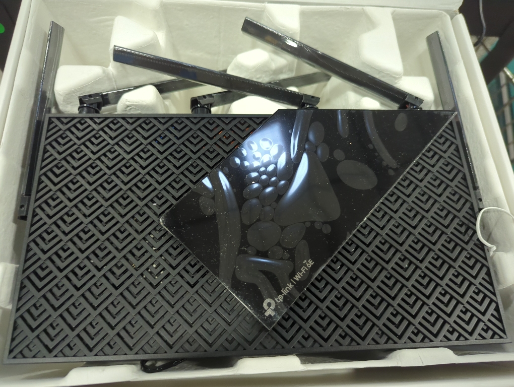 TP-Link AXE5400 Tri-Band WiFi 6E Router (Archer AXE75), 2025 PCMag Editors' Choice, Gigabit Internet for Gaming & Streaming, New 6GHz Band, 160MHz, OneMesh, Quad-Core CPU, VPN & WPA3 Security