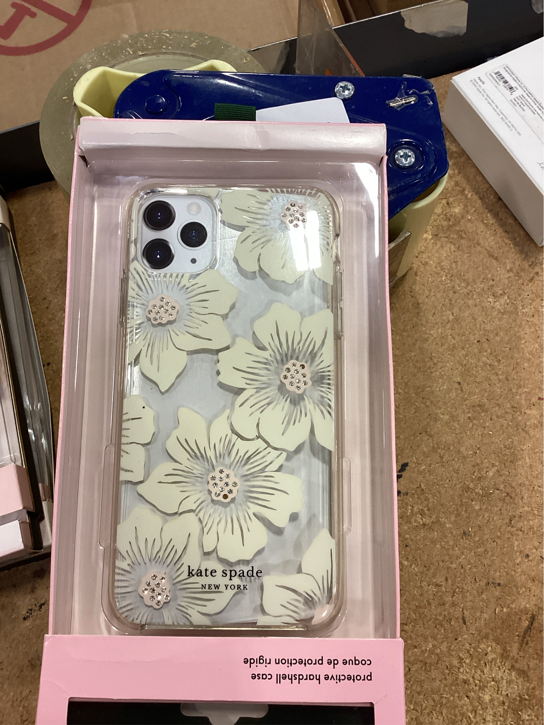 Kate Spade New York Apple iPhone 11 Pro Max/XS Max Hard Shell Case HollyHock Floral - Cream/Clear