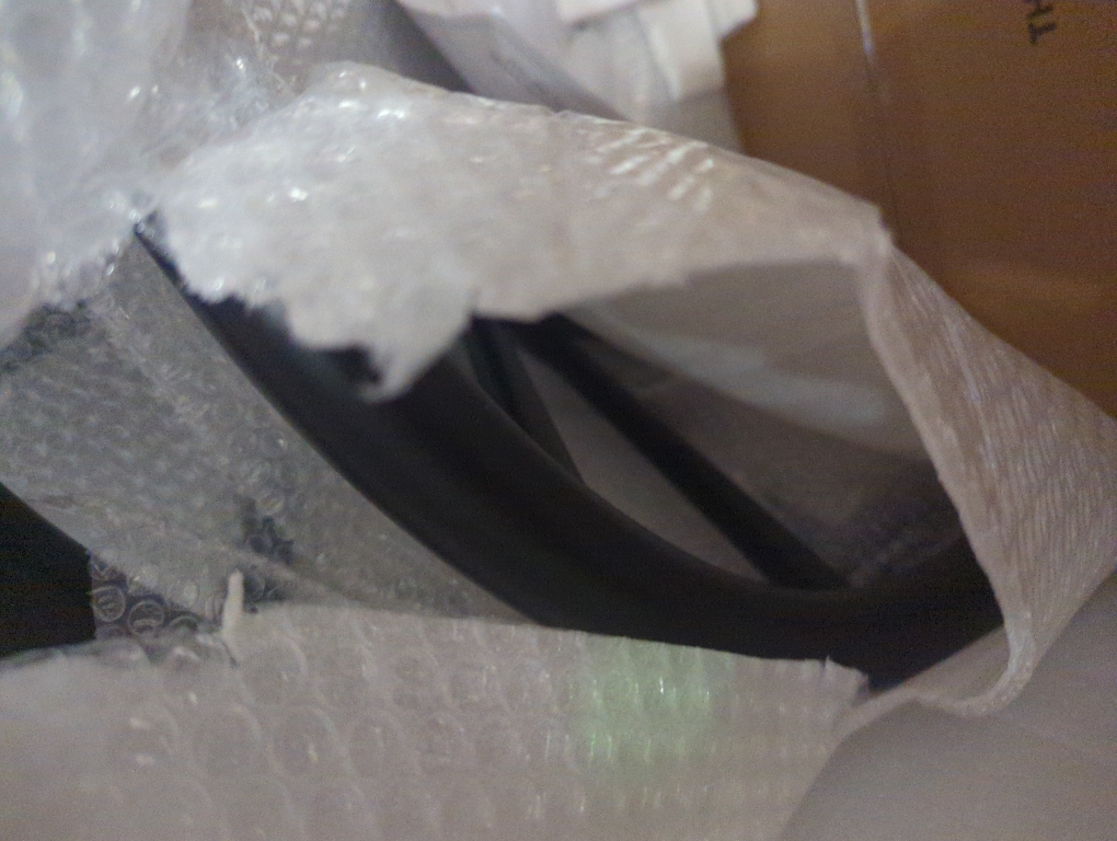 Color Black Set of 4 Size 18'' H Solid Wood Side Chair (Set of 4)