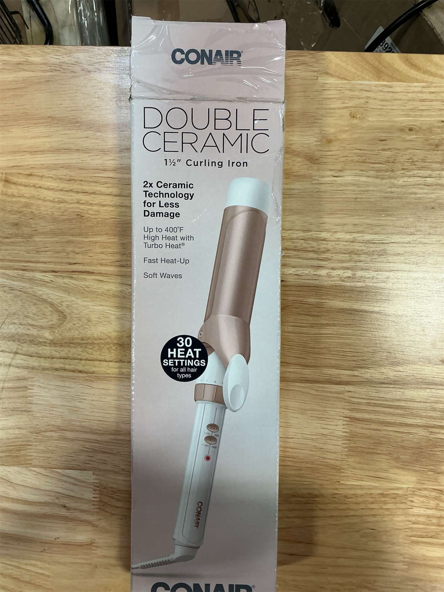 Conair Double Ceramic 1-1/2 Inch Curling Iron, 1.5-Inch Barrel Creates Soft Waves and Curls, Hair Curler for Use on Medium and Long Hair, White