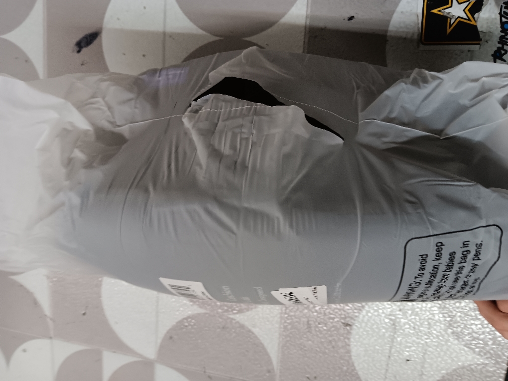 https://s3.us-central-1.wasabisys.com/manyfastscan-photos/35c6a605-aa90-4412-8402-8b574e8542d8.jpg