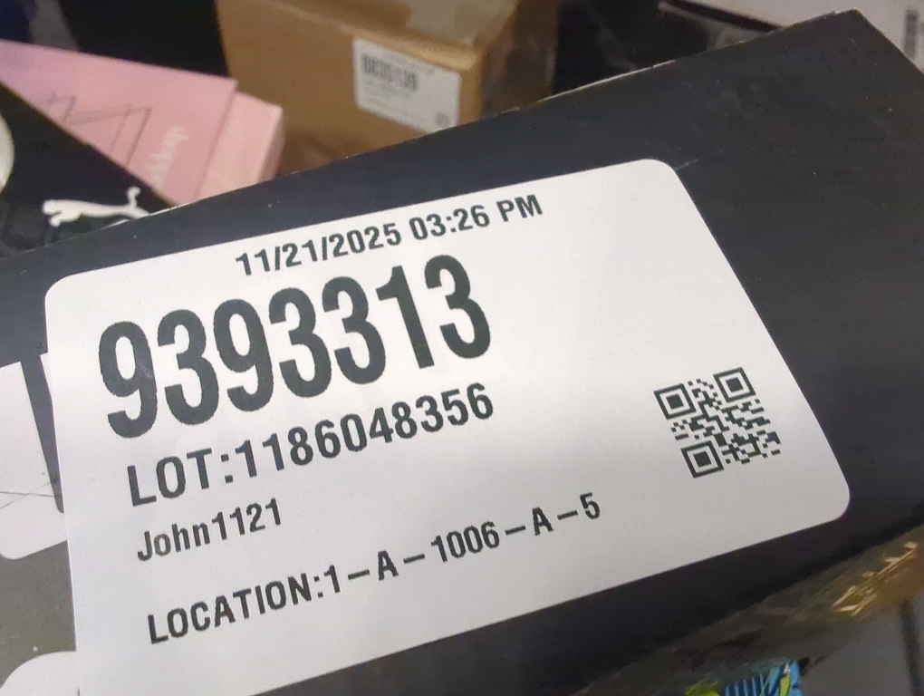 New Puma Size 5 Soccer Ball (White/Blue)