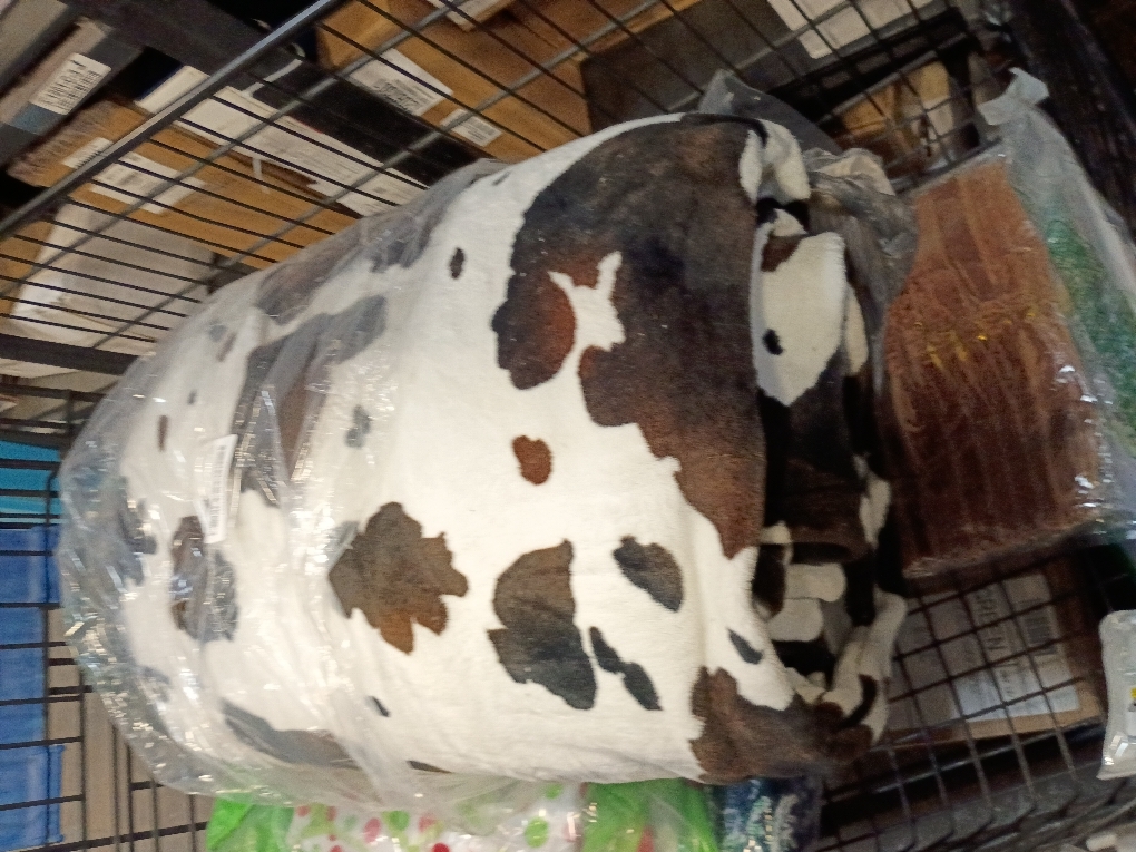 Cow Print Throw Blanket for Couch & Bed,Cute Luxury Plush Cozy Fuzzy Blanket , Super Soft Warm Lightweight Throw Blanket for Travel Camping, Brown
