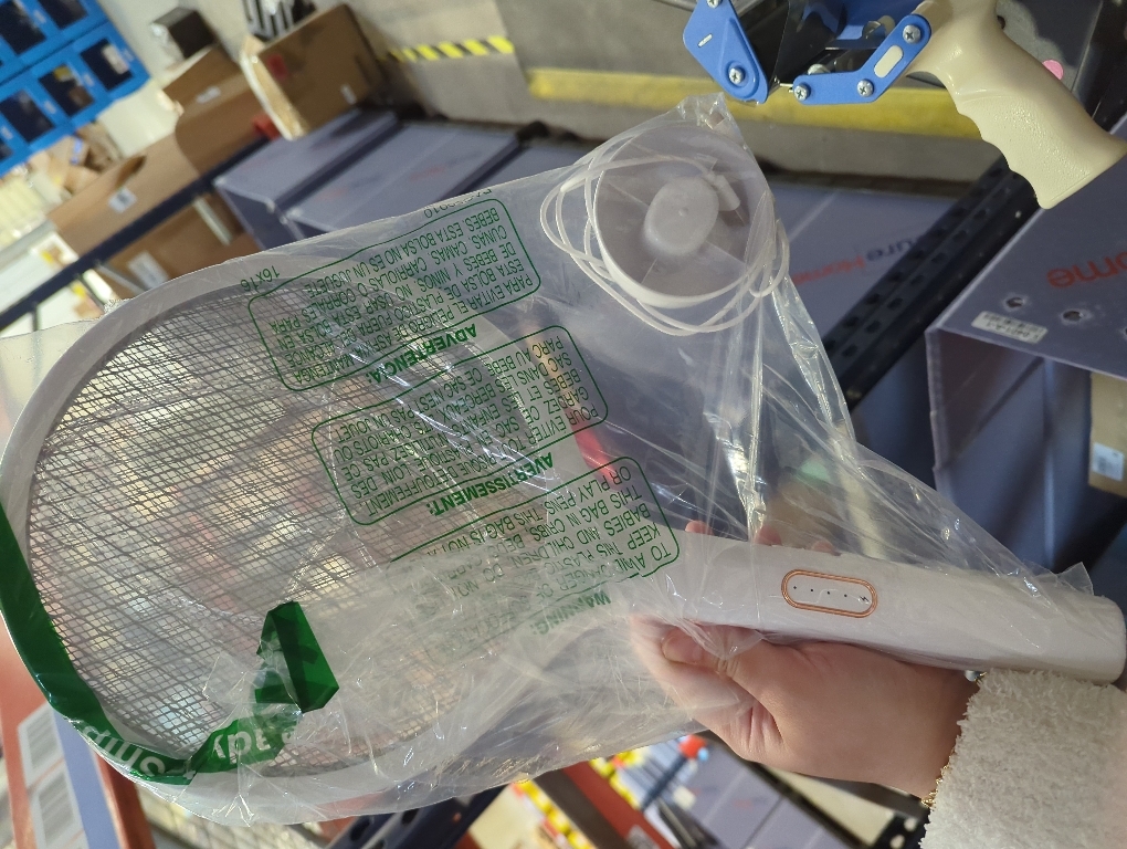 YISSVIC Electric Fly Swatter 4000V Bug Zapper Racket Dual Modes Mosquito Killer with Purple Mosquito Light Rechargeable for Indoor Home Office Backyard Patio Camping