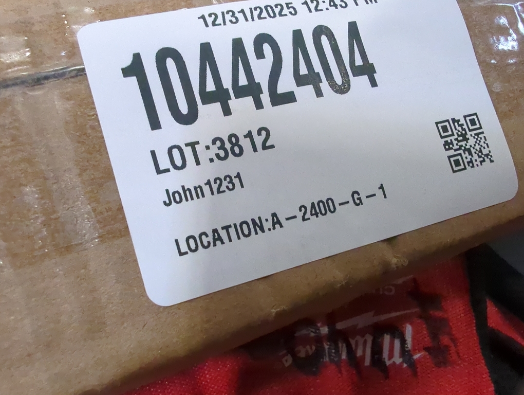 Pack of 12 Remiawy Driveway Markers 12 Pack, 48” Driveway Reflectors on Poles, High Visibility Snow Stakes with Double Sided Reflector, Reflective Fiberglass Rods for Snow Plowing, Garage Entrance, Parking Lot