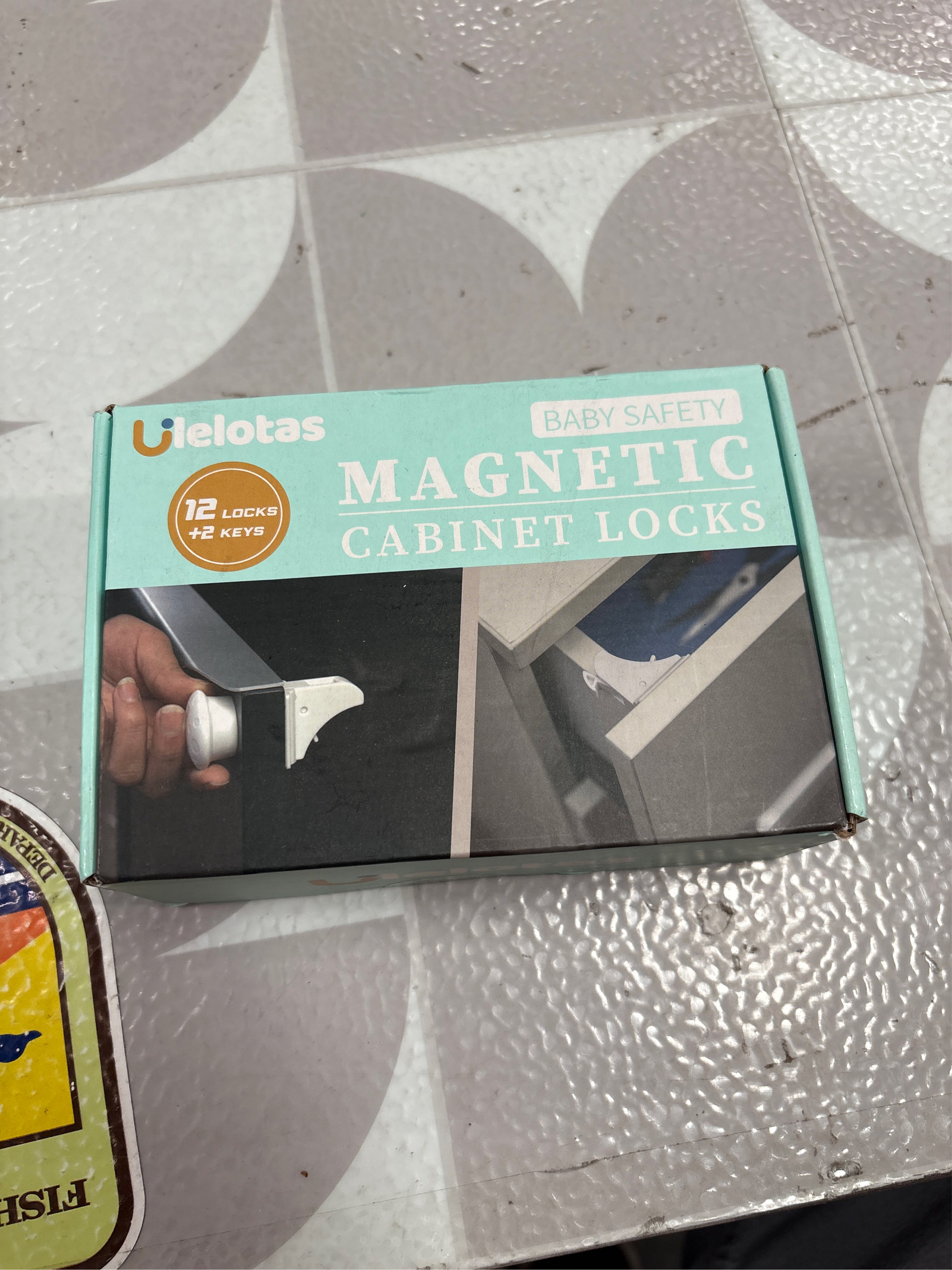 https://s3.us-central-1.wasabisys.com/manyfastscan-photos/37cd2d3a-4db8-4813-adac-8b6b3c7513eb.jpg