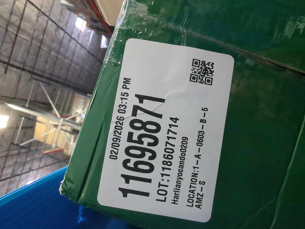 Musical Rotating Christmas Tree Stand with Memory Function, Built-in 6 Outlets 800W, Anti-tilt Noiseless 360 Degree Spinning Stand with Remote and Speaker, Up to 9ft 120 lb Artificial Trees