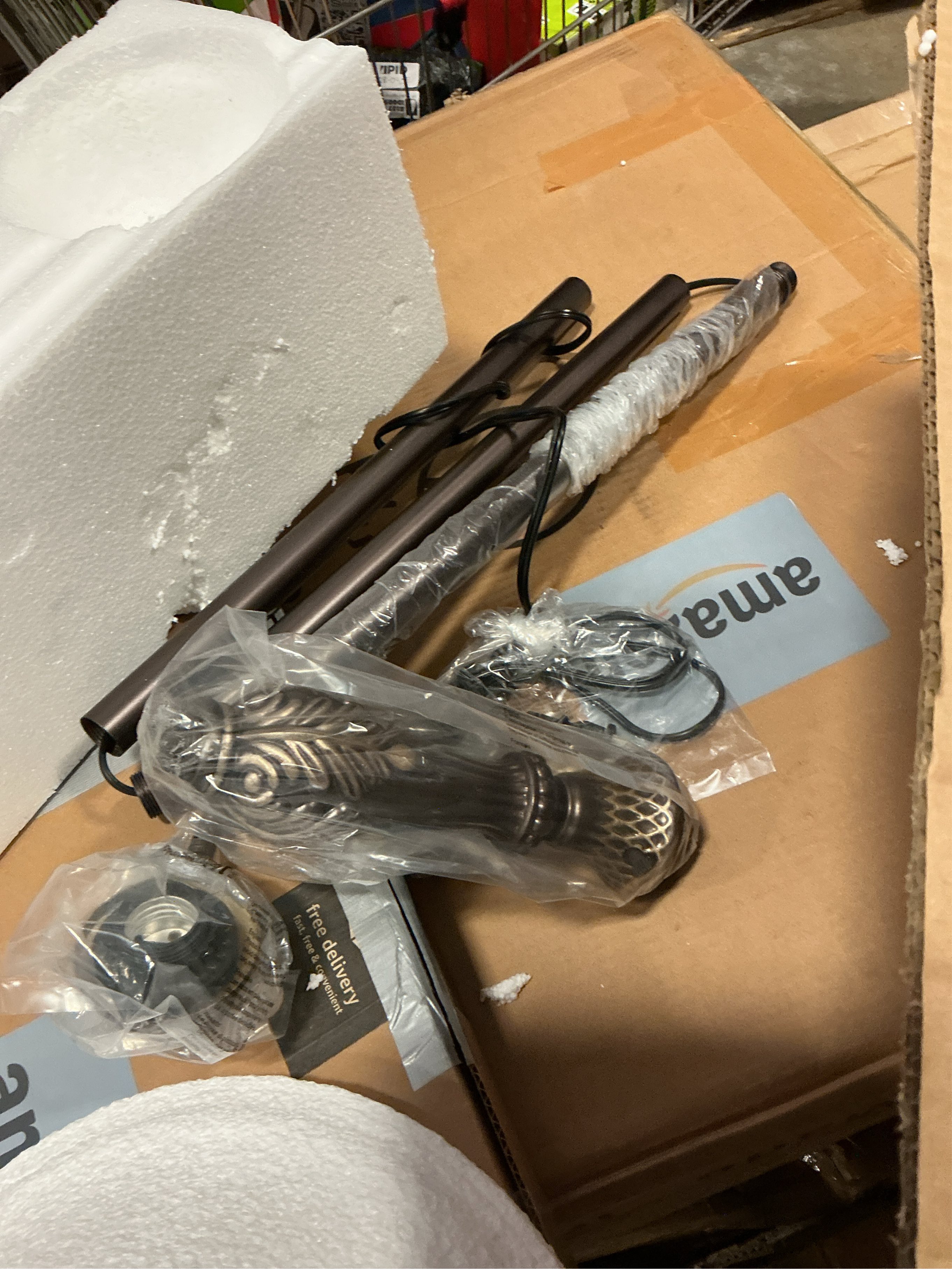 Torchiere Floor Lamps for Living Room & Bedroom, 71 Vintage Victorian Floor lamp with Reading Light, Tall Corner Standing Farmhouse Lamp for with Glass Shade Home Office Decor, Black