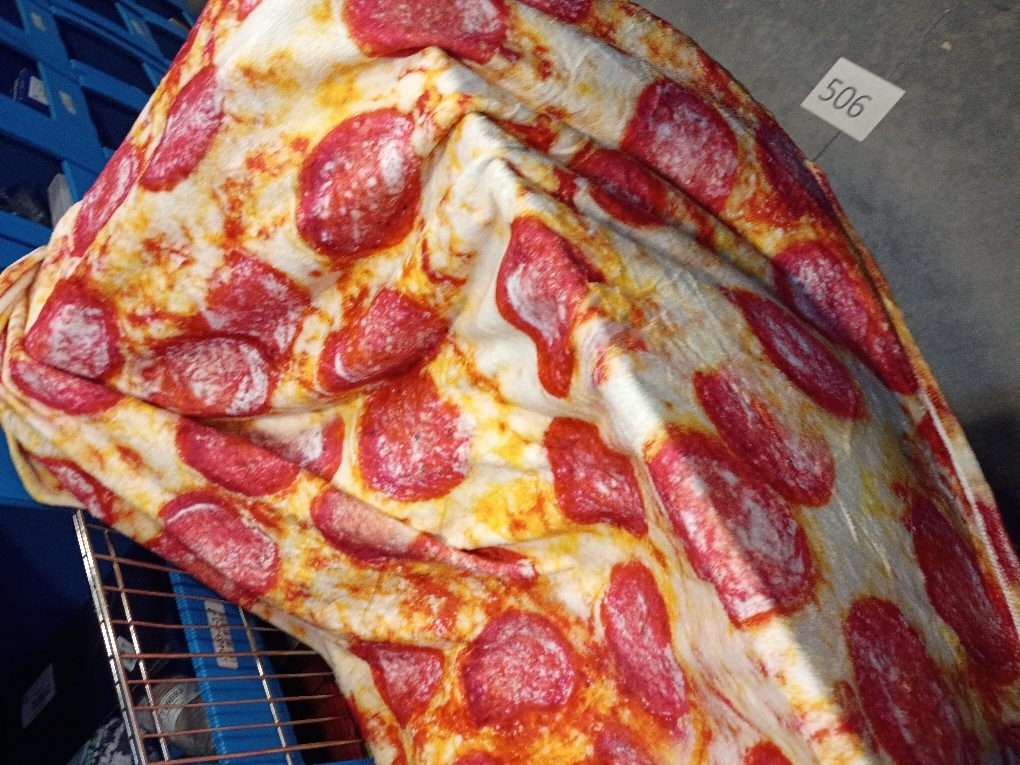 Bcareself Pizza Blanket Adult Kdis Size Double Sided Funny Realistic Food Personalized Throw Blanket Novelty Gift for Everyone 300 GSM Soft Flannel 60 inches Red