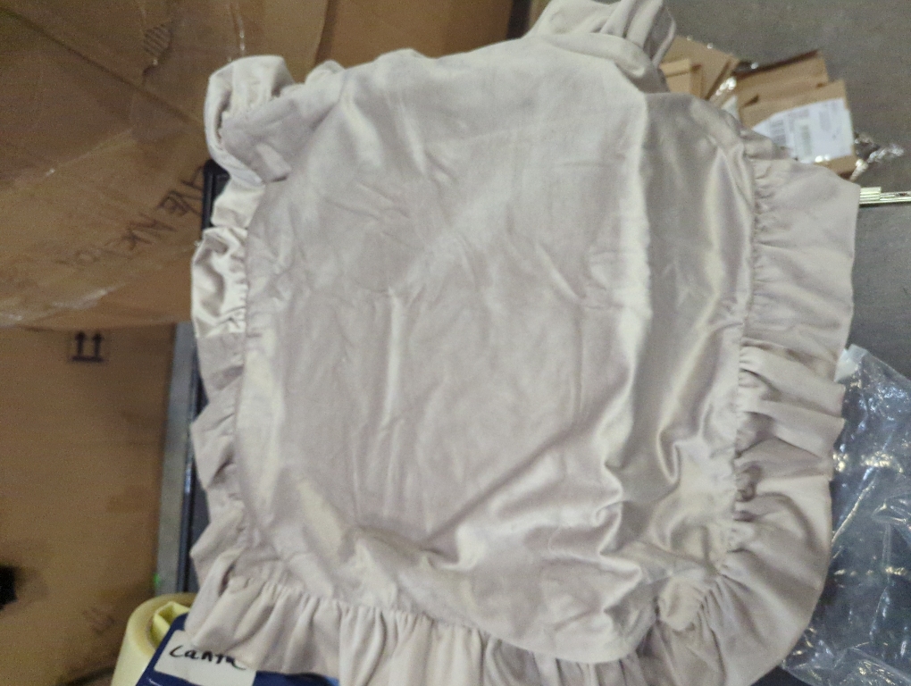 Jemiipee Velvet Ruffle Throw Pillow Covers Couch, Set of 2 Decorative Pillowcases with Ruffles 20x20 Inch Solid Color Shabby Chic Farmhouse Cushion Cover for Living Room Sofa Bed, Light Tan