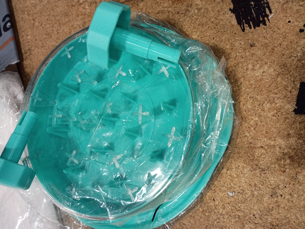 Chicken Shredder Large Chicken Breast Shredder Tool Twist with Brush&Fork, Visible Meat Shredder Machine, Anti-Slip Strip, Ergonomic Handle, BPA Free, Pork Beef Chicken(Mint Green)