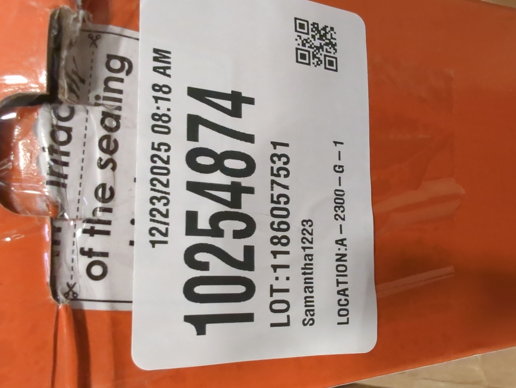 Retractable Baby Gate for Doorways and Stairs, Mesh Safety Gate for Pet, Indoor & Outdoor Use, One-Hand Operation, Easy Installation, 33.6 Tall, Expands to 55 Wide（Black,33.6x55