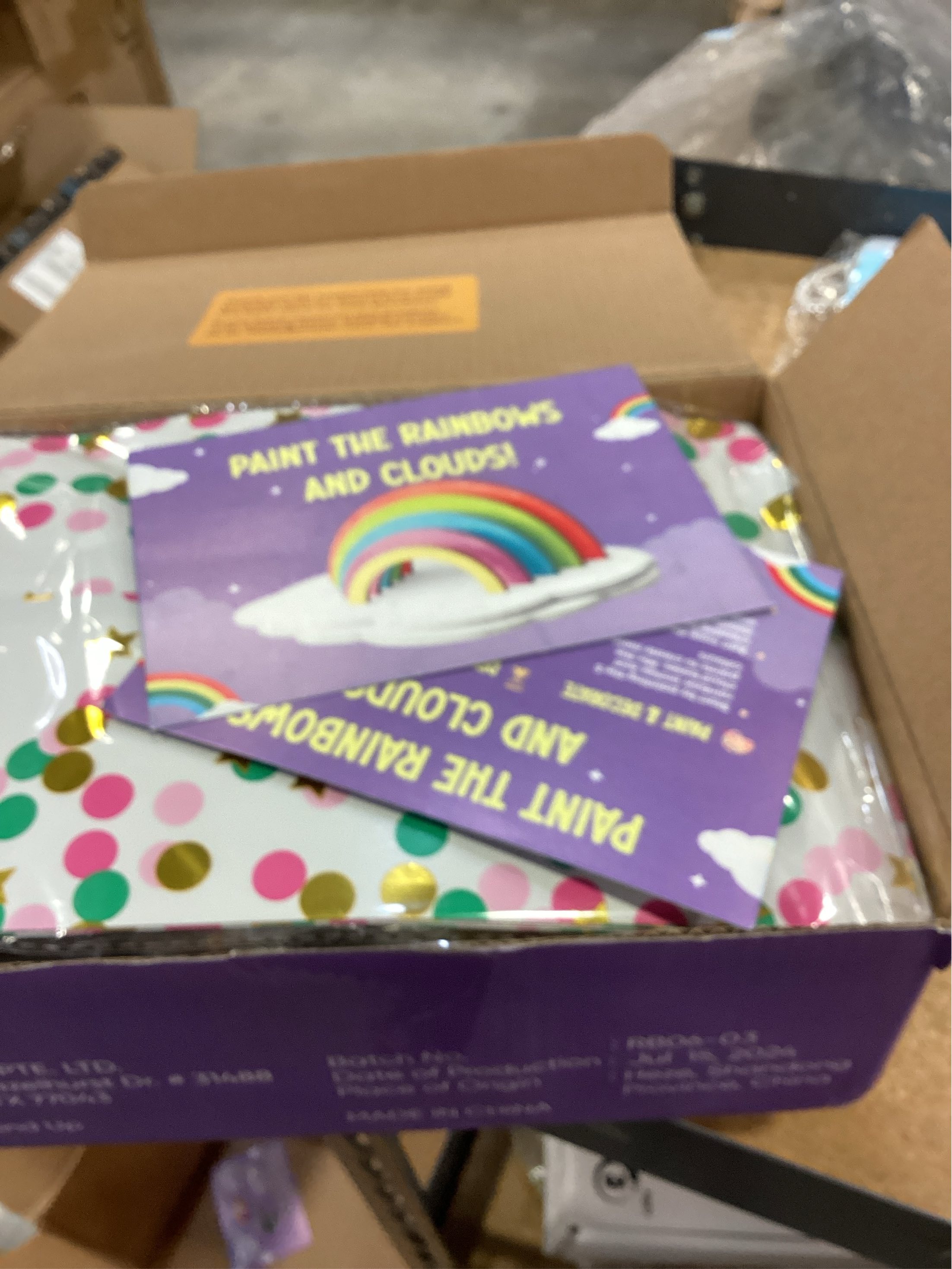 Rainbow Painting Set for Kids 9 Pcs - Bulk Stockings & Birthday Goodie Bag Stuffer - Kids Party Favors Toy Return Gifts - Pinata Stuffers - Classroom Treasure Box Carnival Prizes