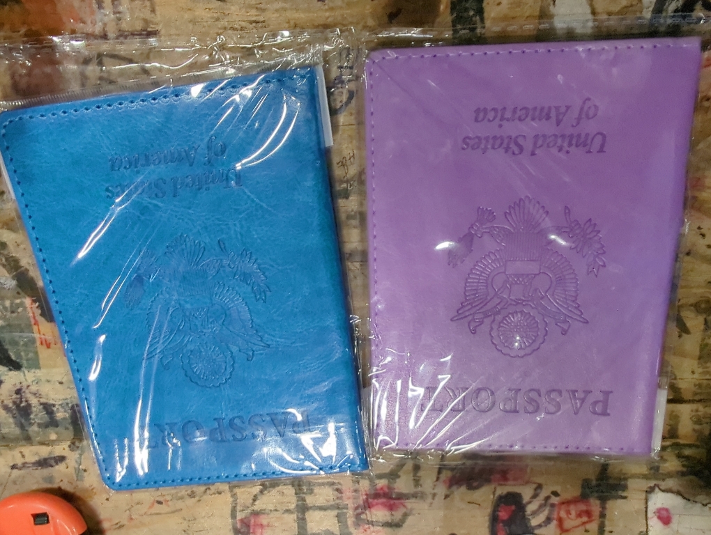 Eoehro 2Pack Passport Holder Wallet Cover Case, Travel Essentials for Women and Men