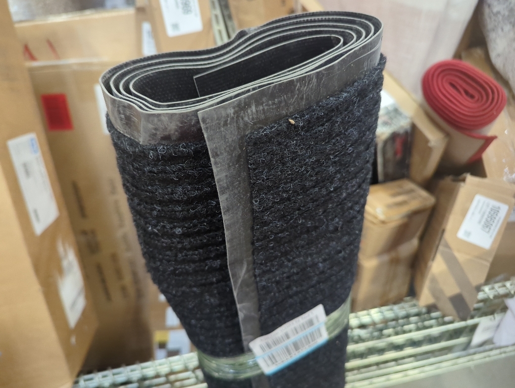 Size Large Color Black no slip rug