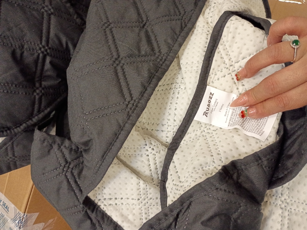 SPXTEX 100% Waterproof Dog Bed Cover, Reusable Pet Furniture Cover, Non-Slip Dog Blanket Incontinence Mattress, for Kids Children Dog Cats Cover Sofa Couch(82x102 Inches, Dark Gray)