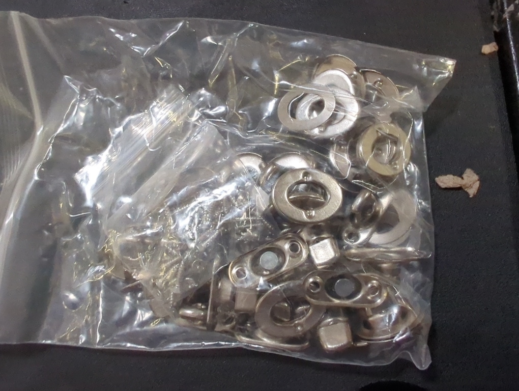 Mipcase  Metal Turn Lock Bag Fasteners Purse Closure Clips for Handbag Craft Making Versatile Hardware for Handbags Purses and Briefcases