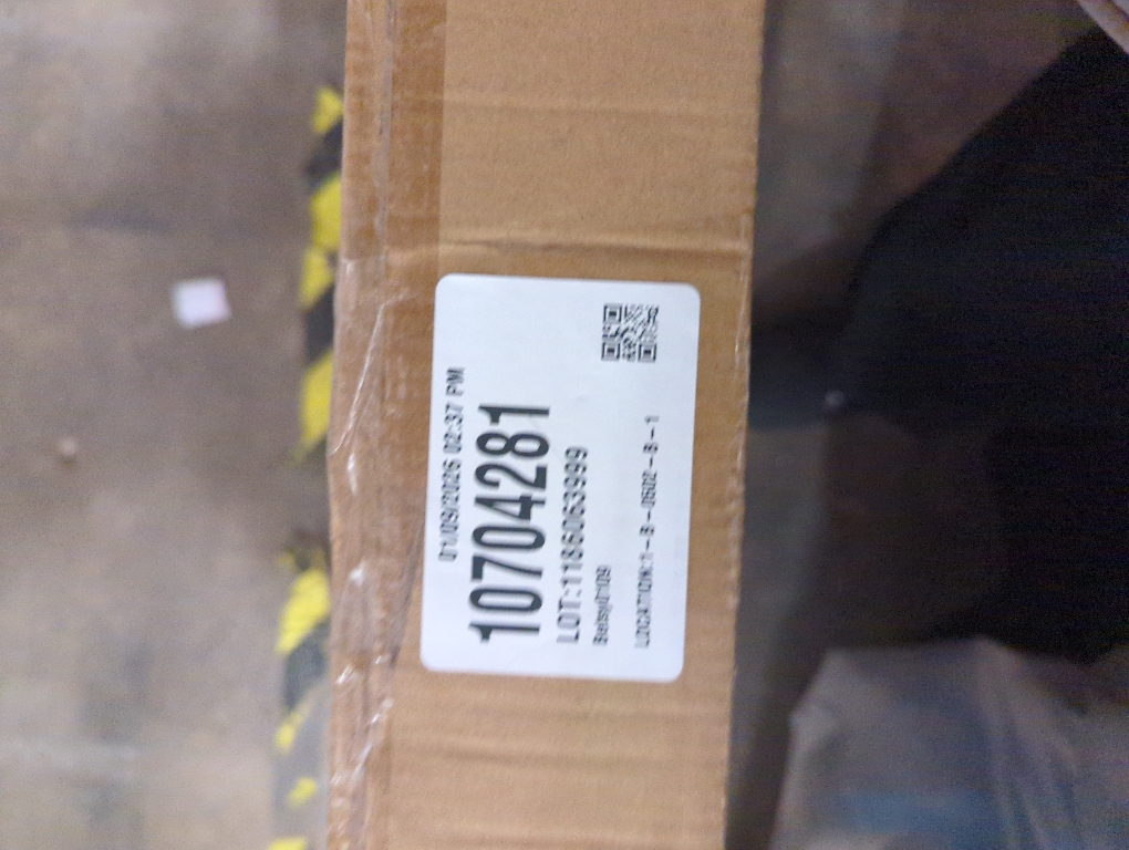 Montoire 24 Inch Wooden Farmhouse Wall Clock Large, Extra Large for Living Room Decor - Big Oversized Rustic Round Decorative Clocks for Walls, Battery Operated