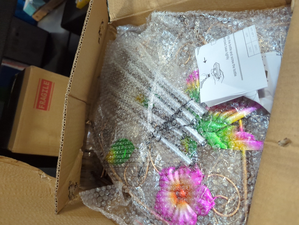 Garden Trellis with Plant Stands, 48” Metal Detachable Hummingbird Plant Pot Trellis with Wind Chimes for Climbing Plants Outdoor Lawn Patio Porches Decor