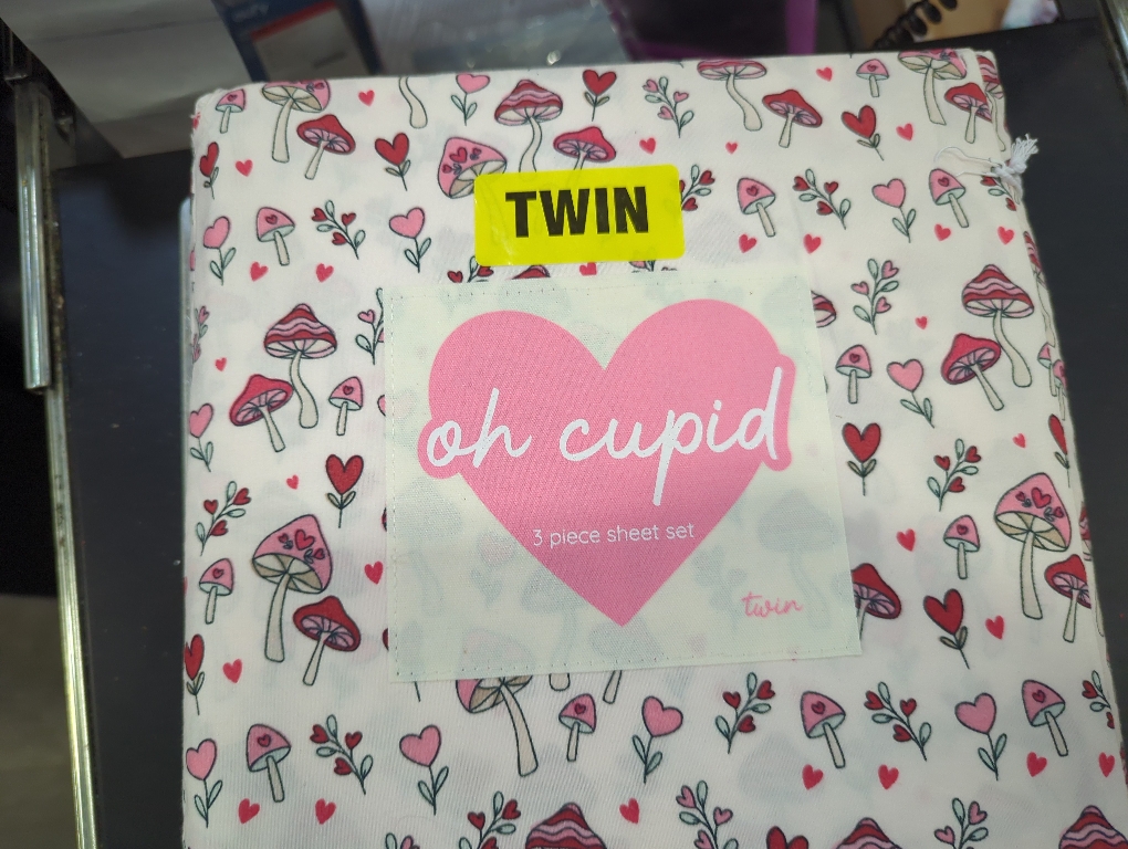 Oh Cupid Twin 3pc Sheet Set Mushroom Pattern