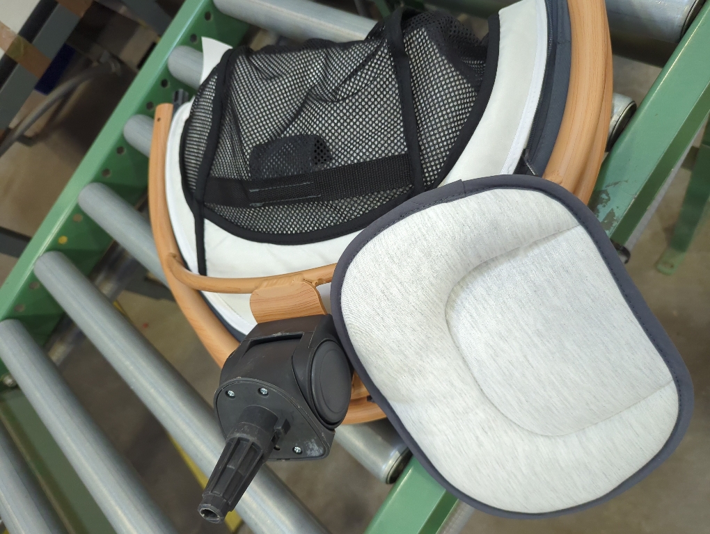 LAREX Baby Swing to Toddler Electric Infant Swing Portable for Newborn Boy Girl, 5 Sway Speeds with Remote Control, 12 Preset Melodies and Bluetooth, 0-6 Months Max 20 Lbs (Gray)