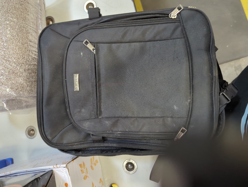 Relavel Makeup Backpack - Extra Large Train Case with 4 Pack Clear Bags, Professional Makeup Artist Kit Set Bag