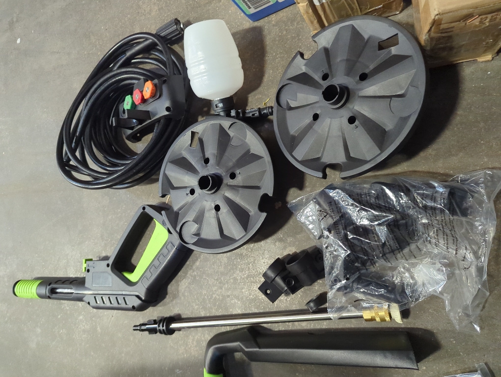 Electric Pressure Washer 2150 PSI 2.6 GPM High Pressure Power Washer Machine with 4 Quick Connect Nozzle, Hose Reel, Detergent Tank Best for Cleaning Homes/Buildings/Cars, Decks, Driveways, Patios